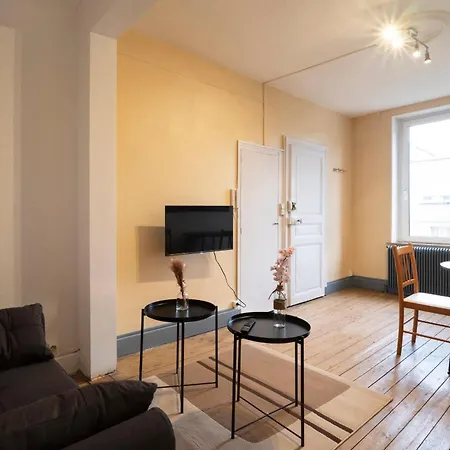 Apartment Des Cousines Capucine Nancy